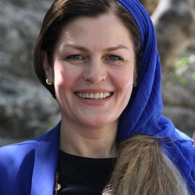 گیانبه‌ختكردنی هاوژینی به‌ندكراوێكی سیاسی زیندانی ئێڤین له‌ هێرشی ئیسڕائیل